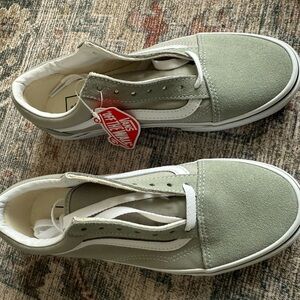 NWT Vans WMNS Size 6.5 Sage Green